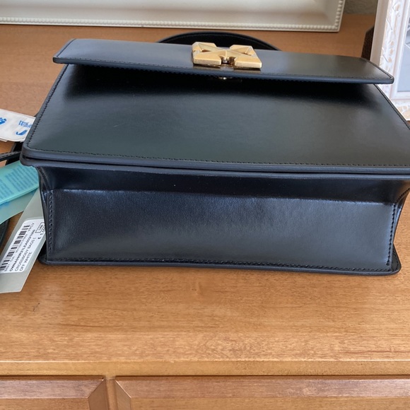 Off-white leather bag - Picture 9 of 11